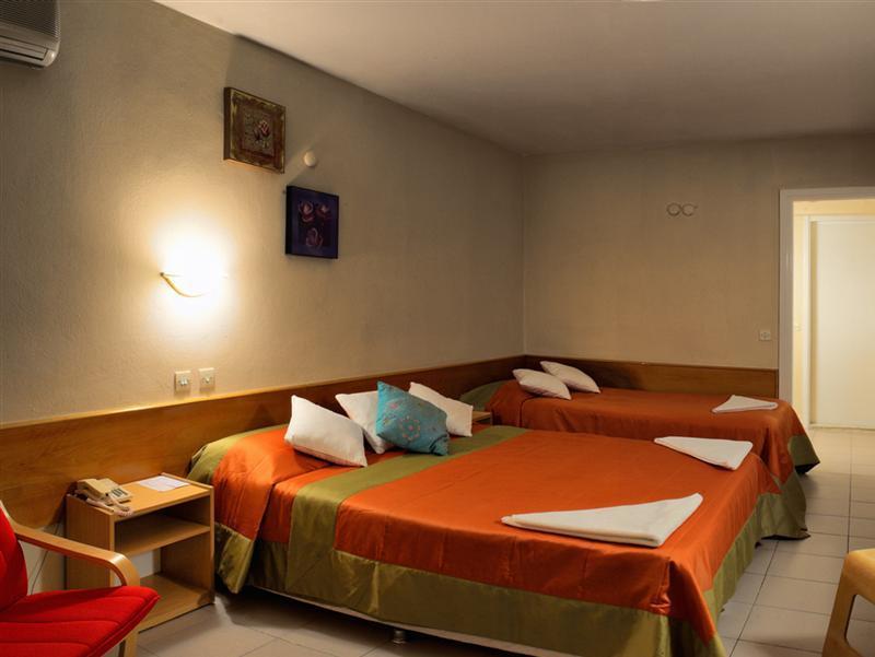 Hotel Golden Gate Kuşadası Buitenkant foto