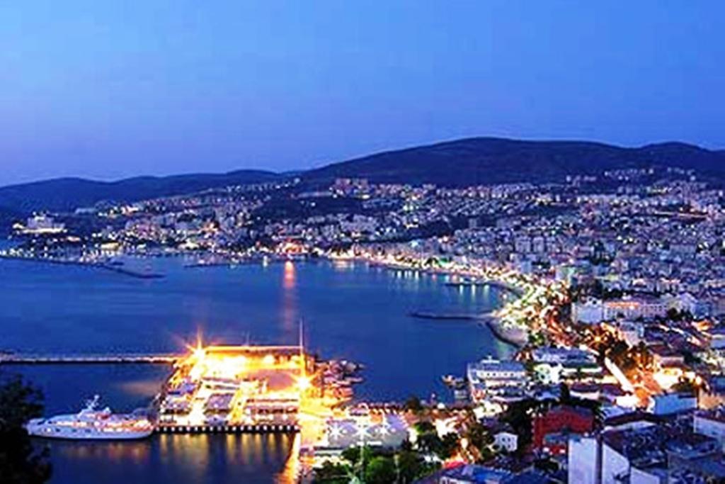 Hotel Golden Gate Kuşadası Buitenkant foto
