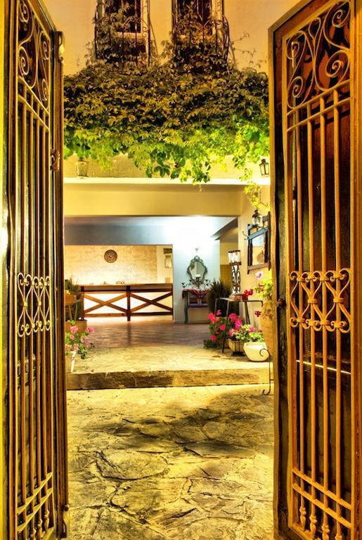Hotel Golden Gate Kuşadası Buitenkant foto